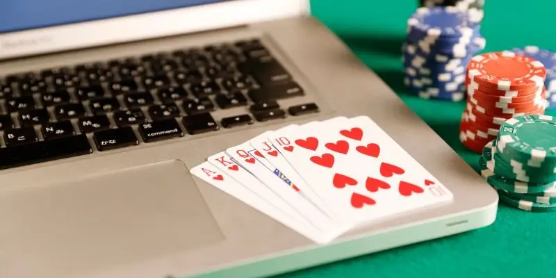 Triển khai luật chơi bài mậu binh online